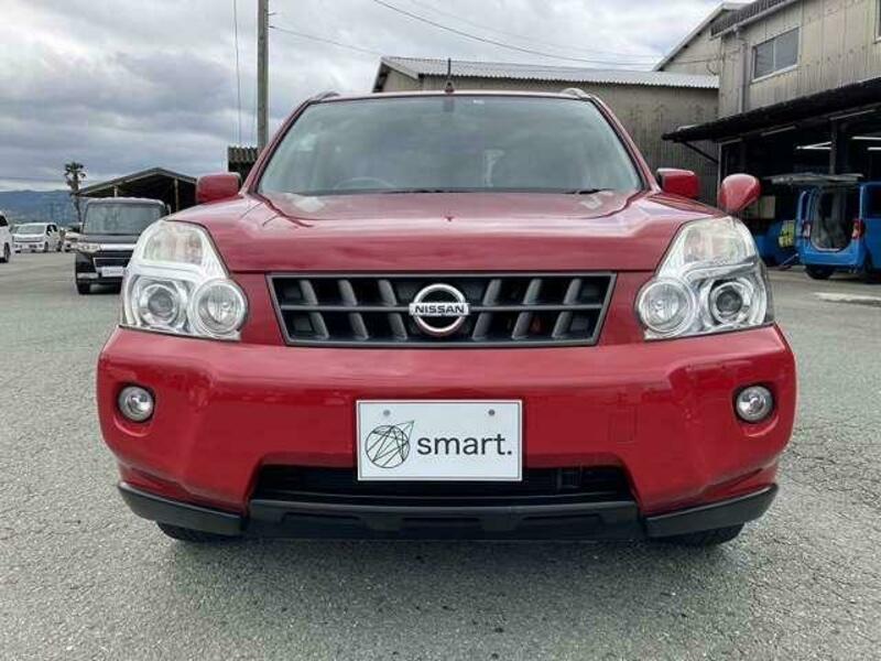 NISSAN　X-TRAIL