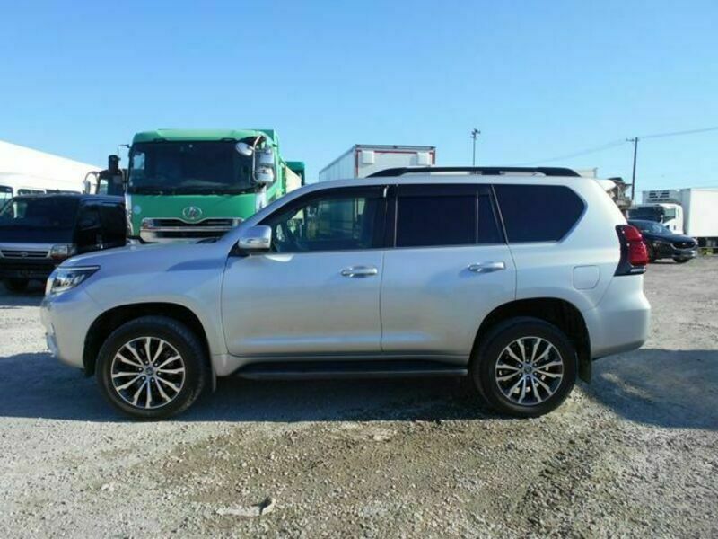 LAND CRUISER PRADO-61