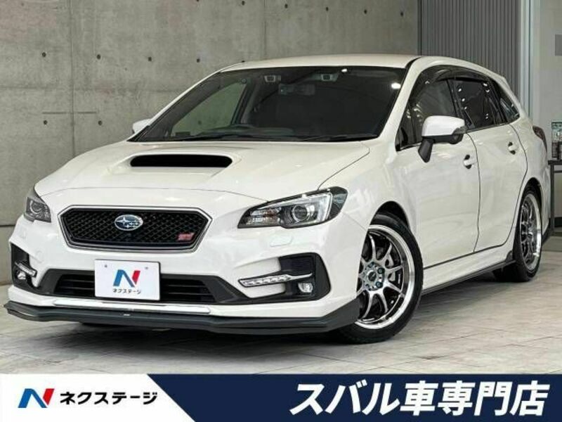 SUBARU　LEVORG