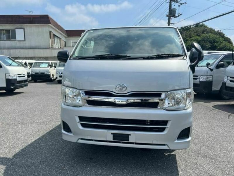 HIACE VAN-1