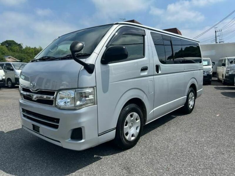 HIACE VAN-2