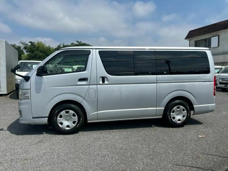 HIACE VAN-3