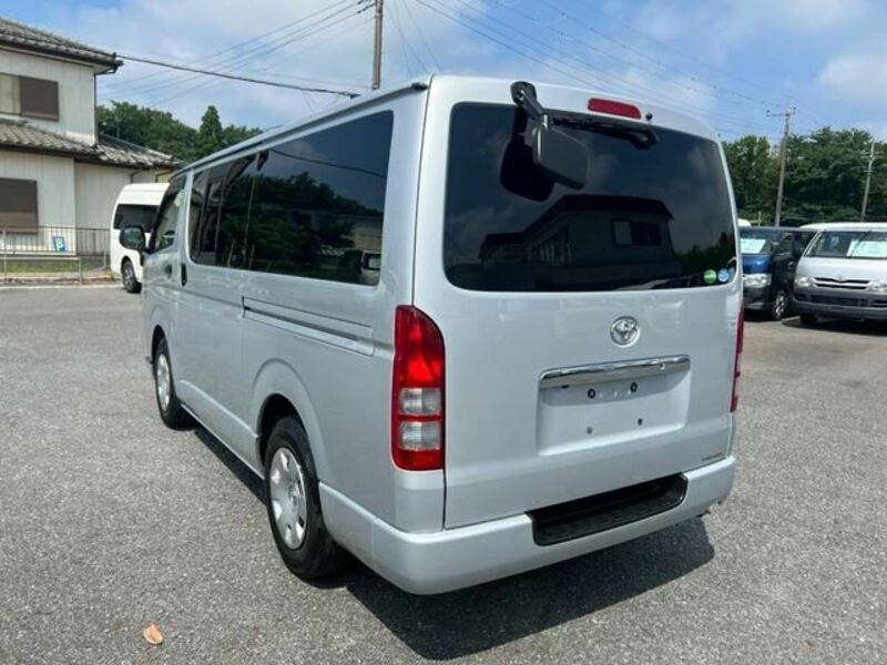 HIACE VAN-4