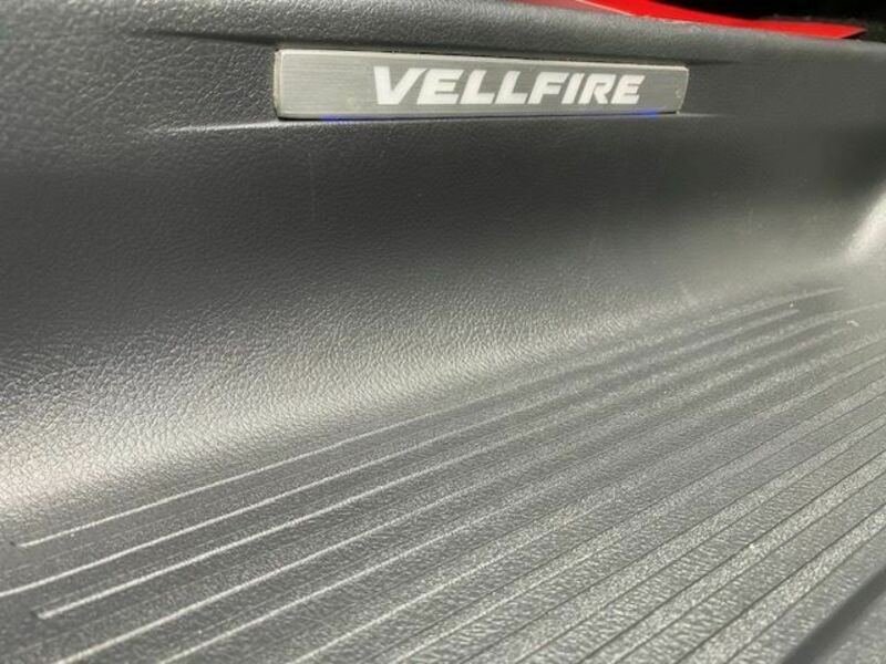 VELLFIRE-21