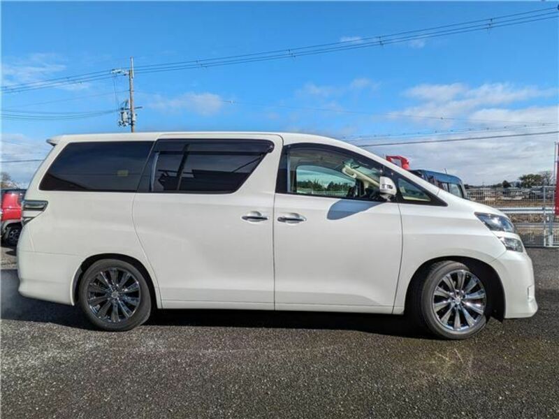 VELLFIRE-8