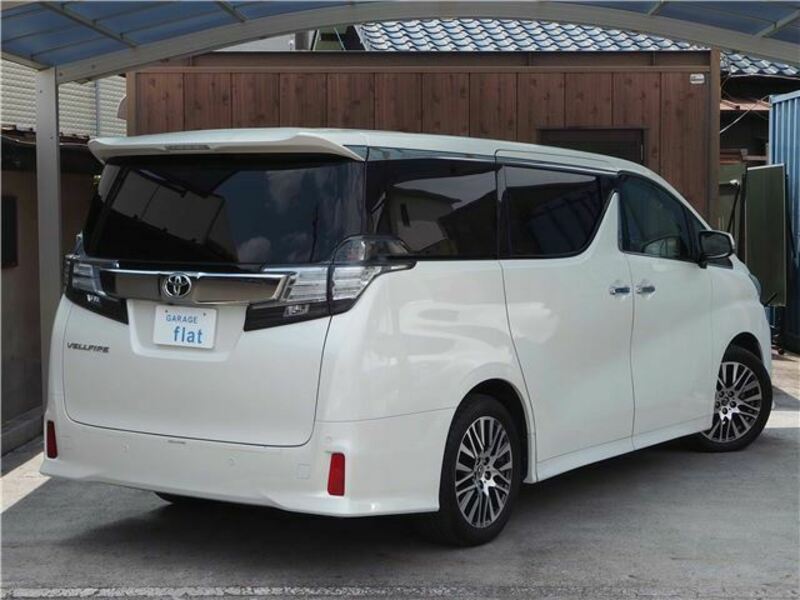 VELLFIRE-1