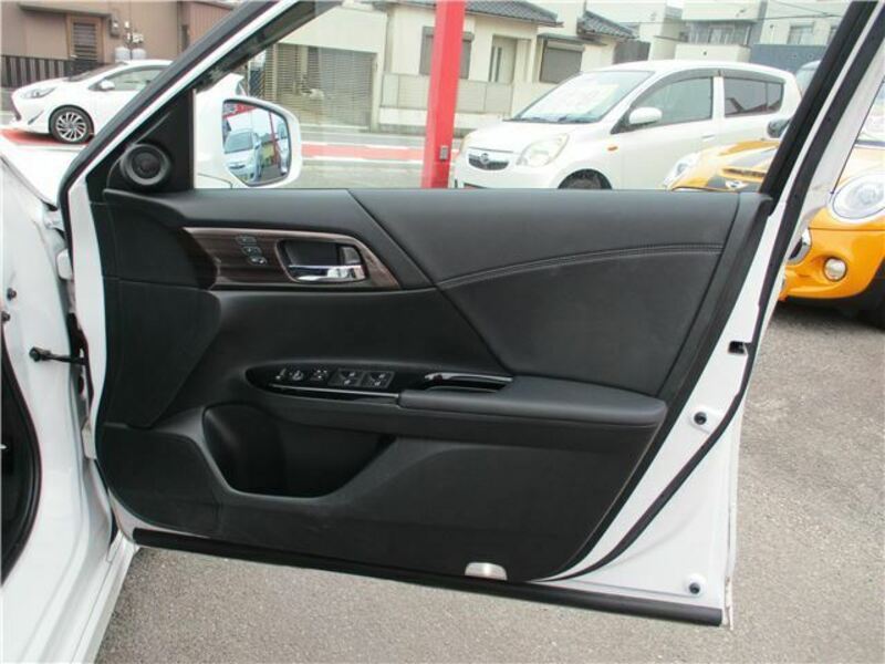 ACCORD HYBRID-39