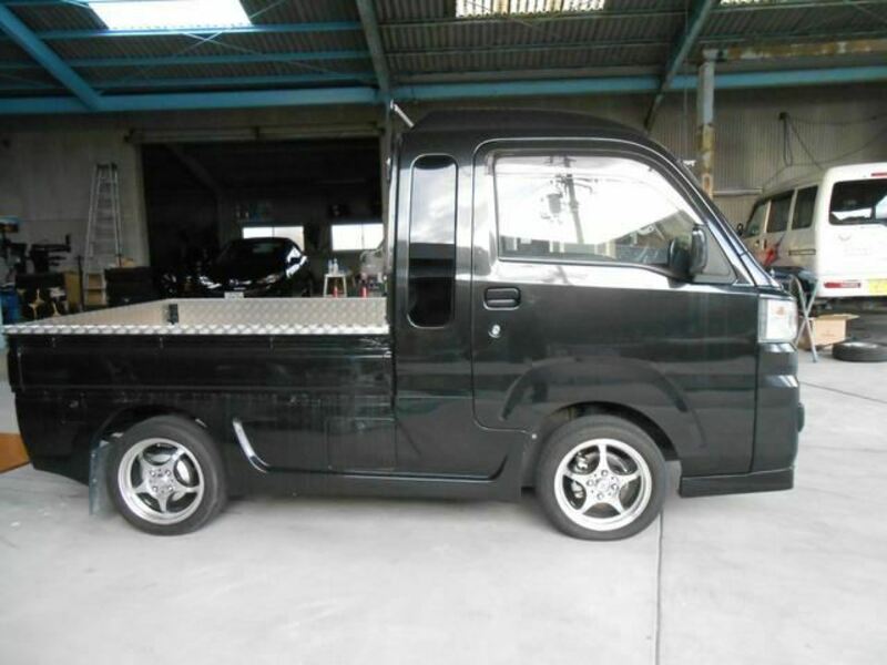 HIJET TRUCK-2