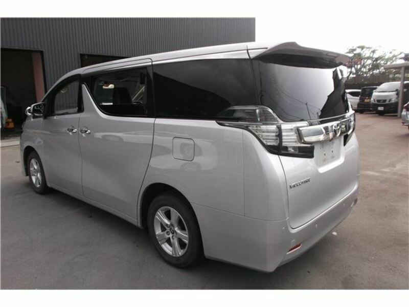 VELLFIRE-16