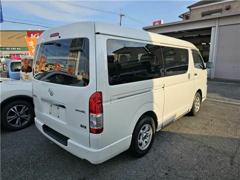 HIACE VAN-3