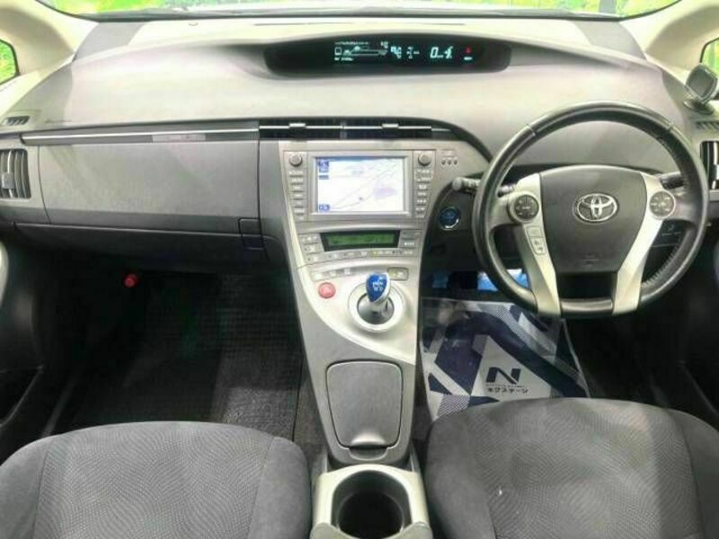 PRIUS-1