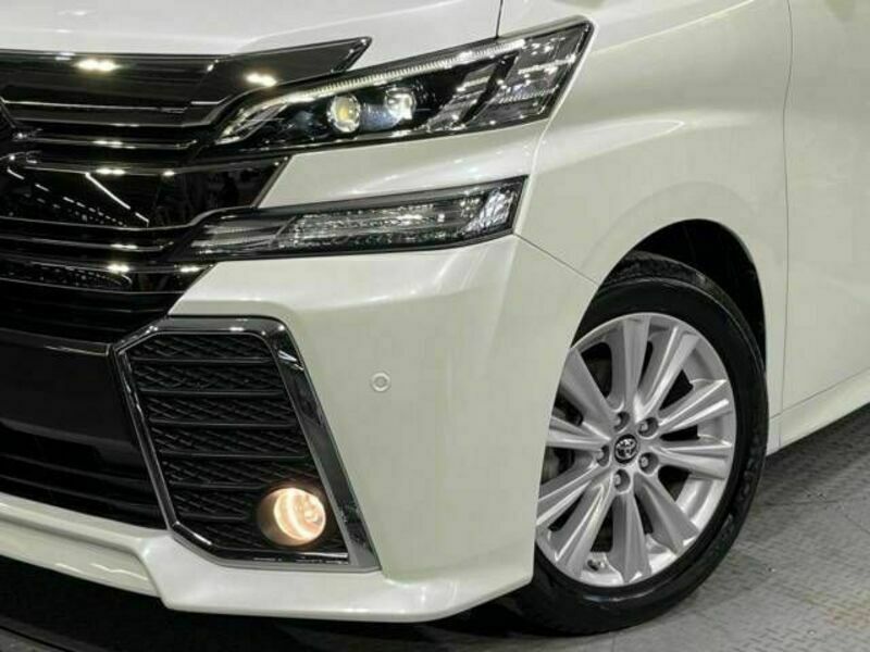 VELLFIRE-13