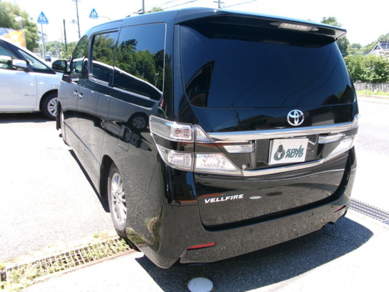 VELLFIRE-2