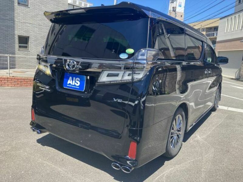 VELLFIRE-2