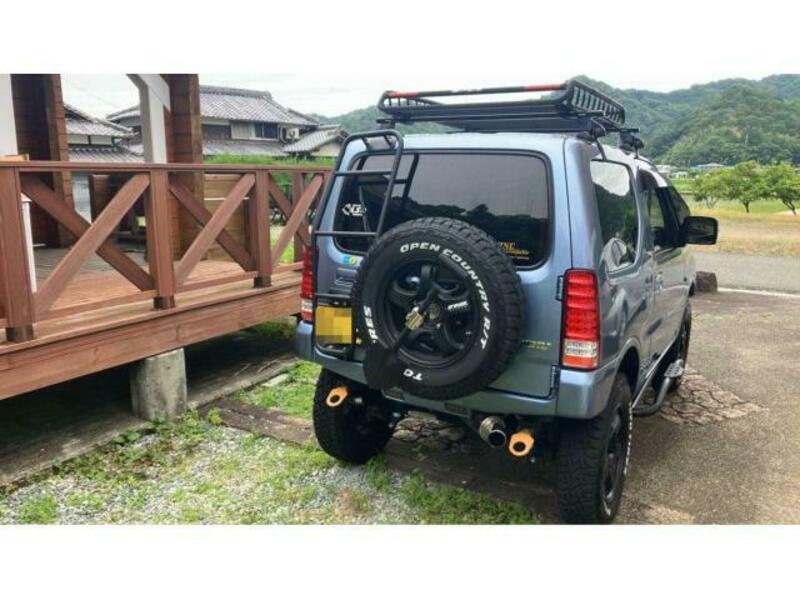 JIMNY-12