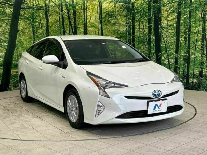 PRIUS-16