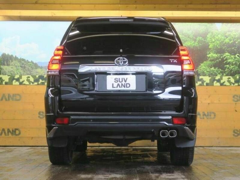 LAND CRUISER PRADO-16