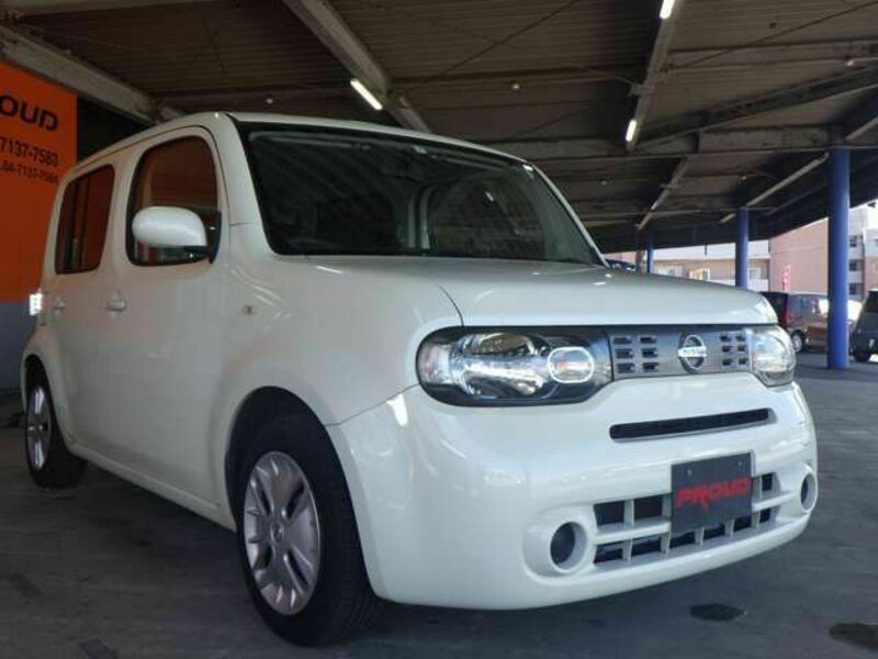 NISSAN　CUBE