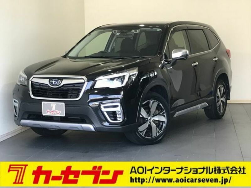 SUBARU　FORESTER