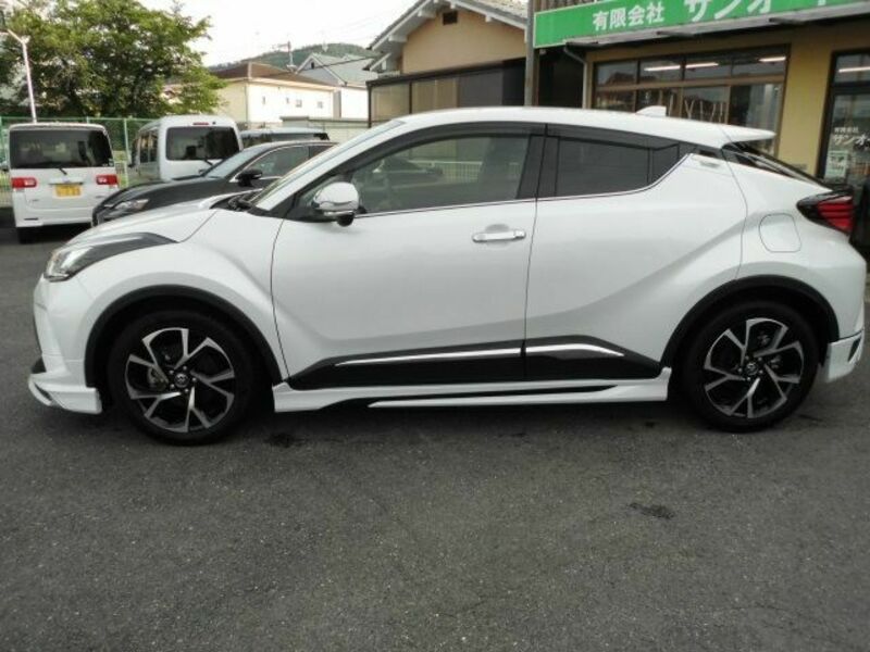 C-HR-7