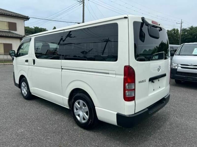 HIACE VAN-4