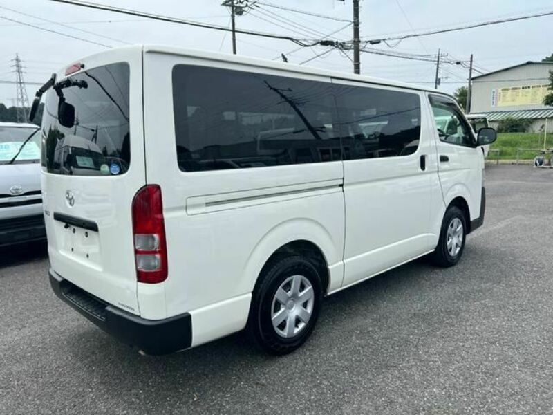 HIACE VAN-6