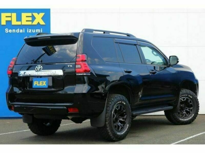 LAND CRUISER PRADO-2