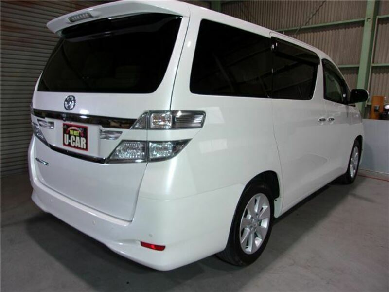 VELLFIRE-1