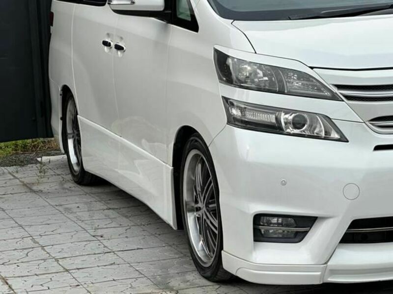 VELLFIRE-2