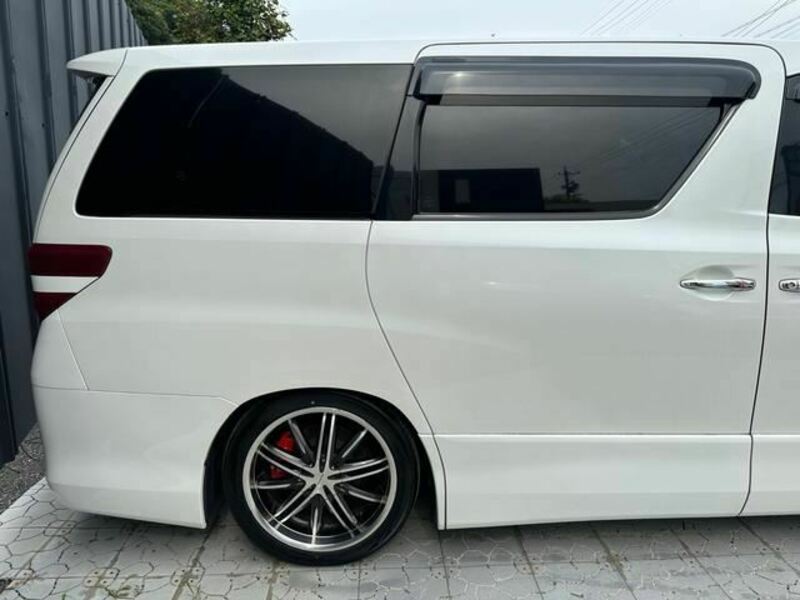 VELLFIRE-7