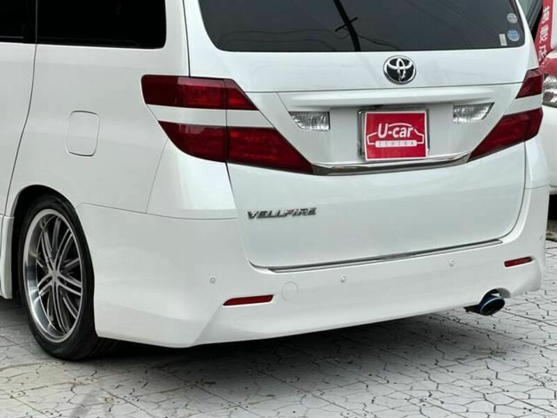 VELLFIRE-14