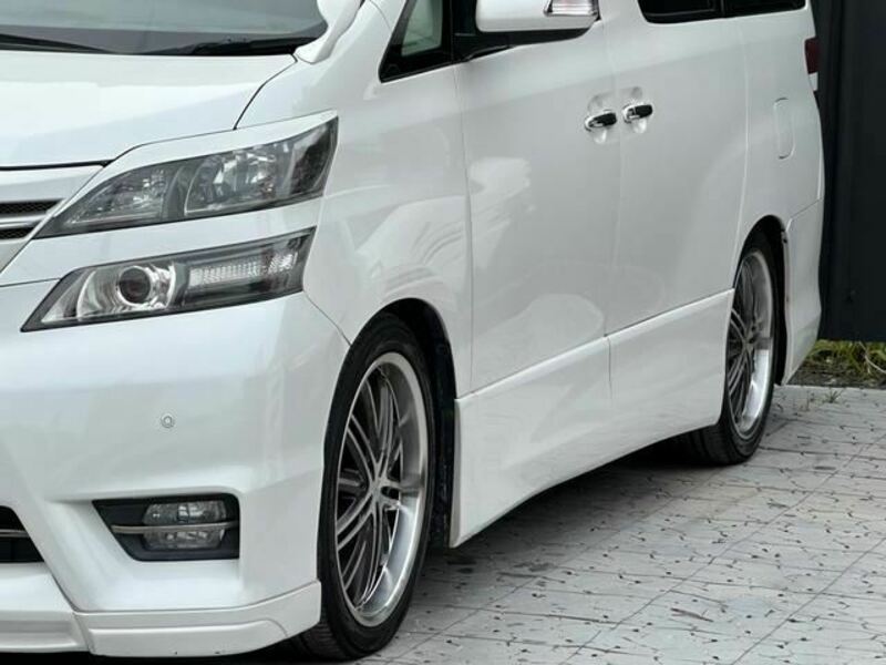 VELLFIRE-21