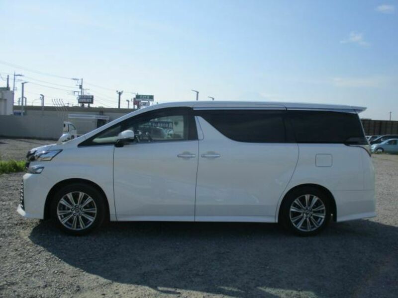 VELLFIRE-7