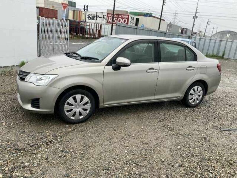 COROLLA AXIO