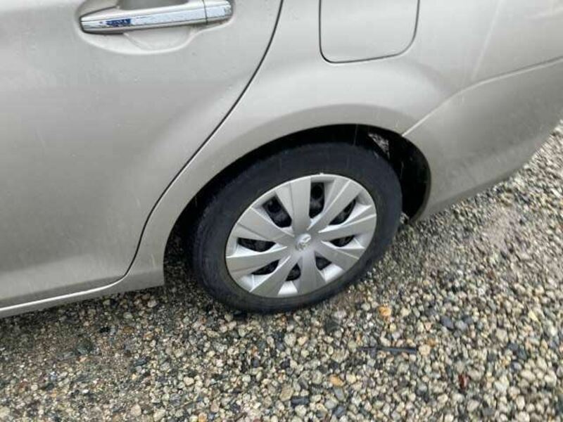 COROLLA AXIO