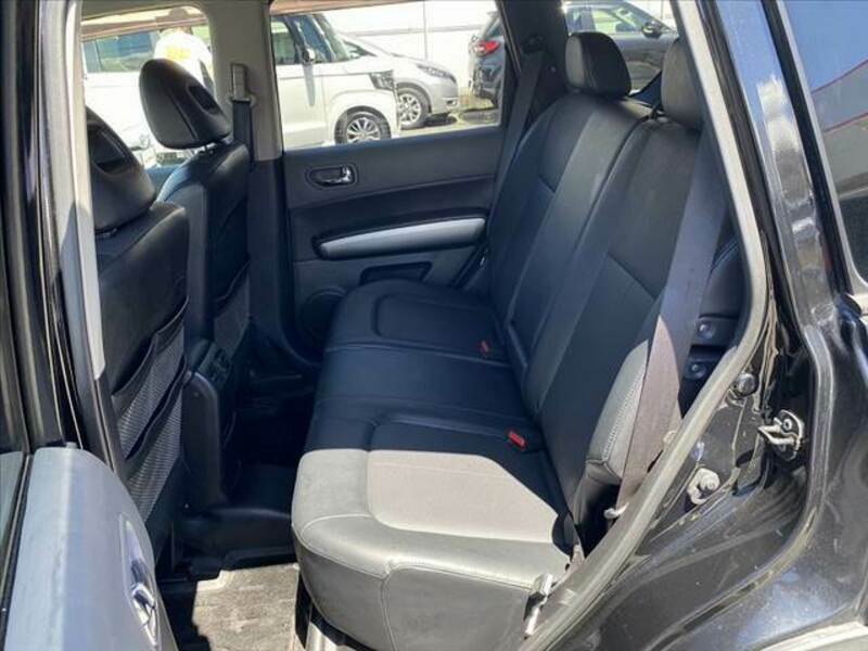 X-TRAIL-18