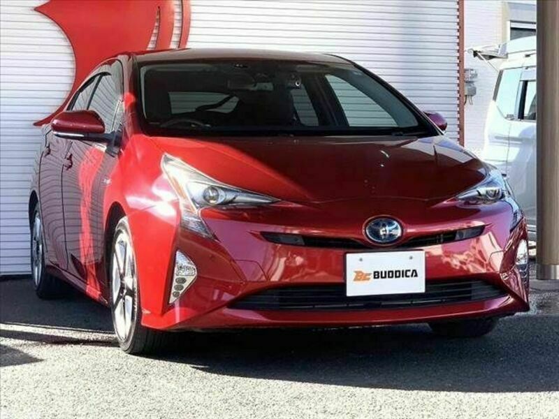 PRIUS-8