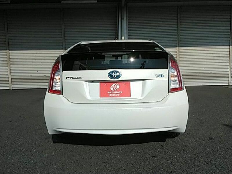 PRIUS-18