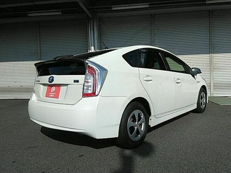 PRIUS-19