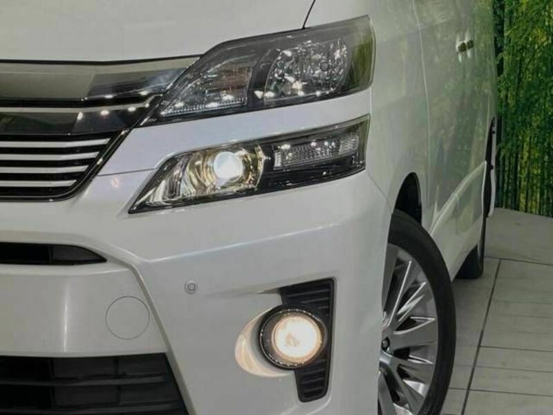 VELLFIRE-10