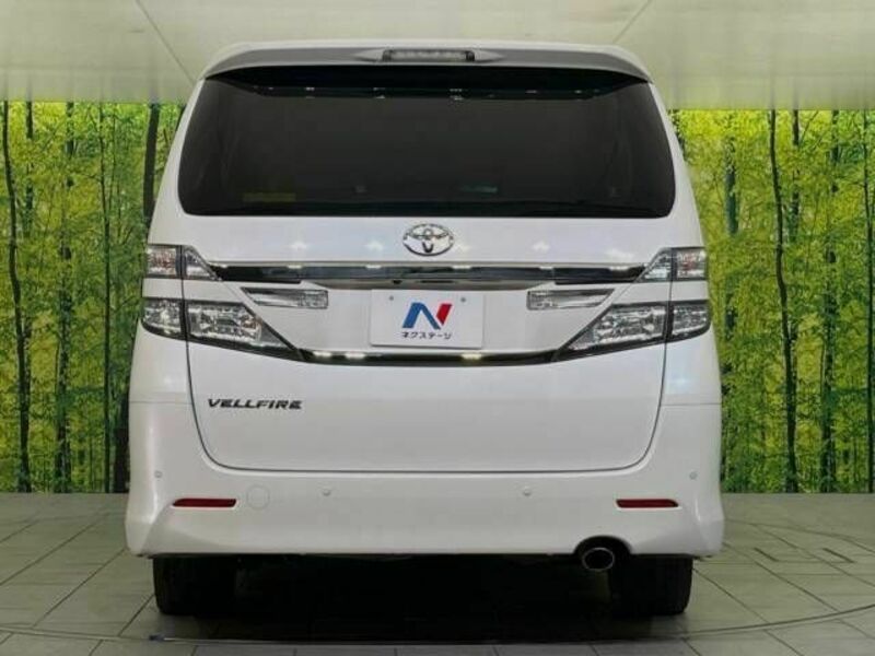 VELLFIRE-13