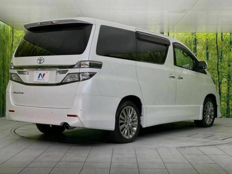 VELLFIRE-15