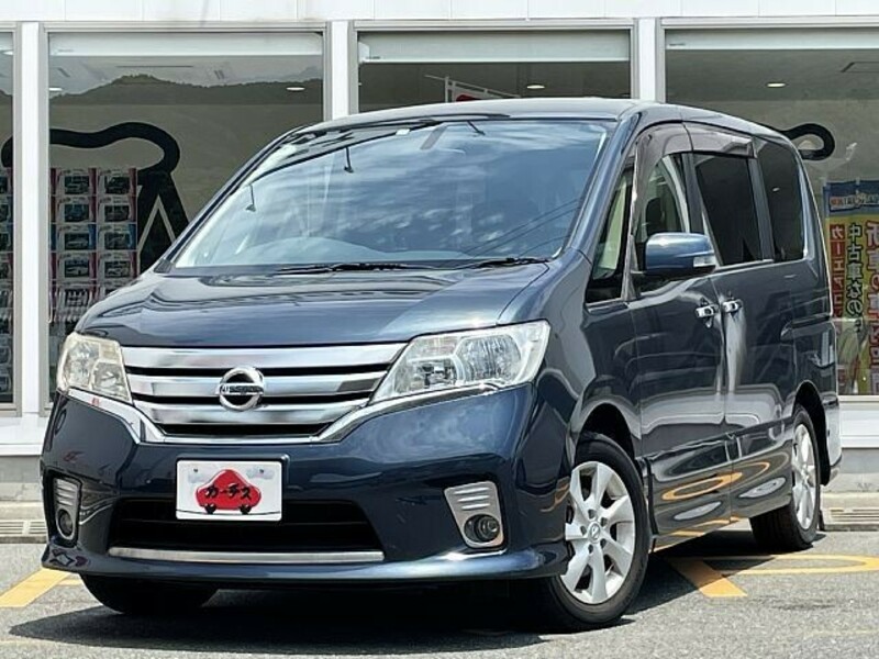 NISSAN　SERENA