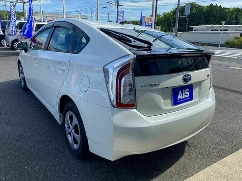 PRIUS-2