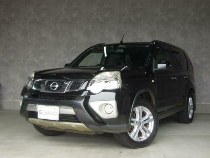 NISSAN　X-TRAIL