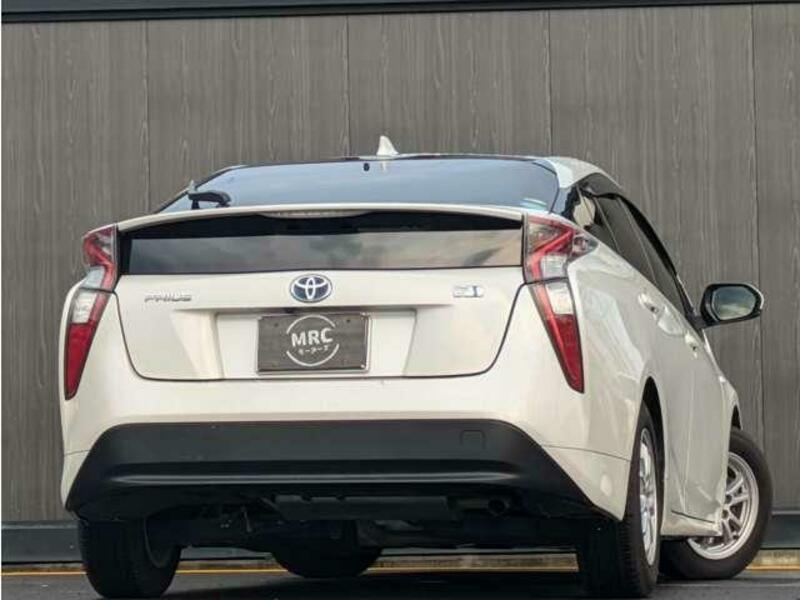 PRIUS-1