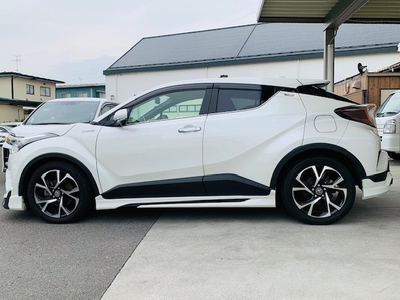 C-HR-7