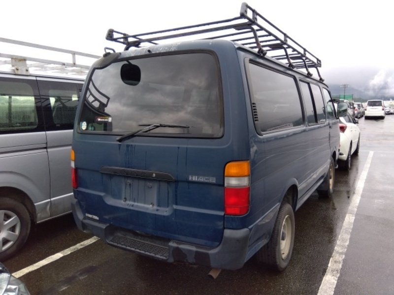 HIACE VAN