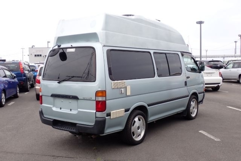 HIACE-12