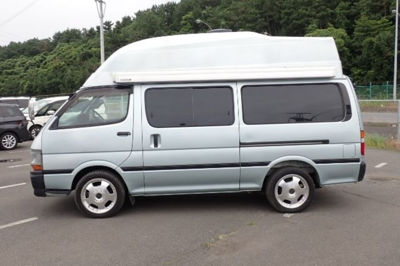 HIACE-10